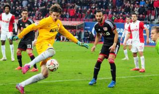 守门员直接进球 守门员直接进球